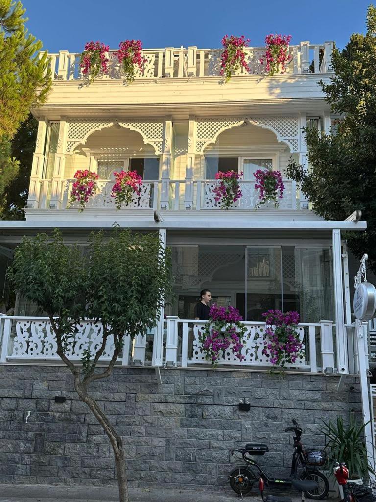 Hi Hotel Ivy Bueyuekada Adalar Extérieur photo
